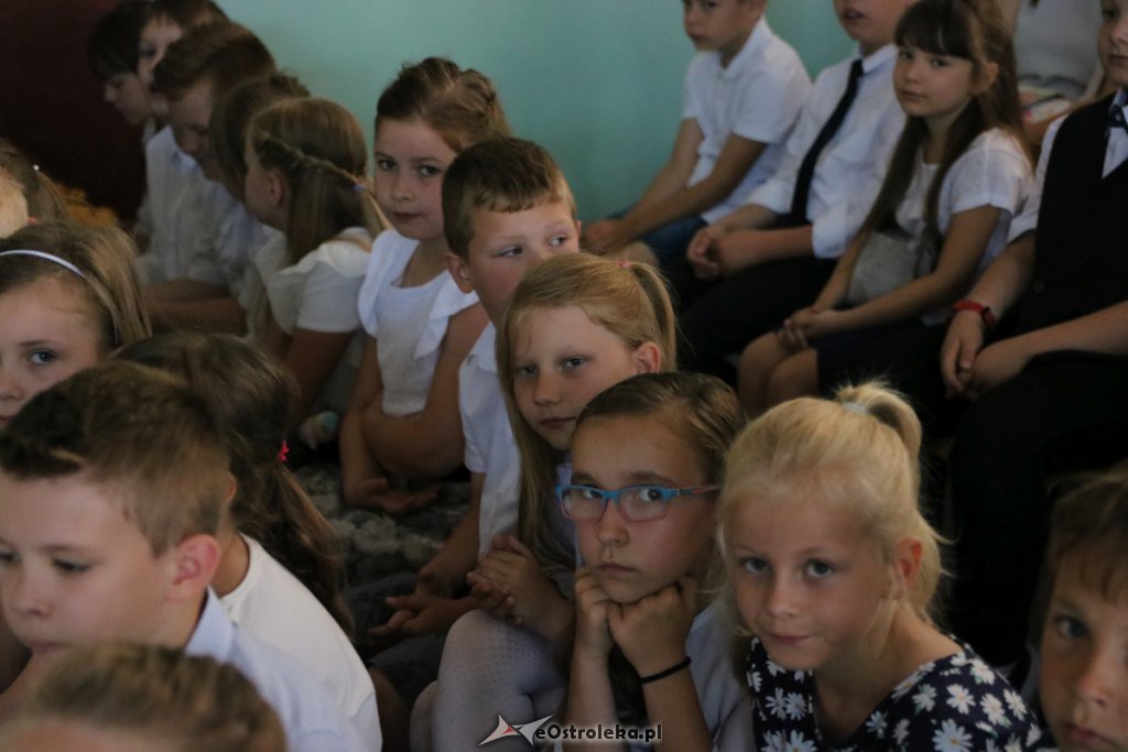 Zakończenie roku szkolnego w SP nr 4 [19.06.2019] - zdjęcie #31 - eOstroleka.pl