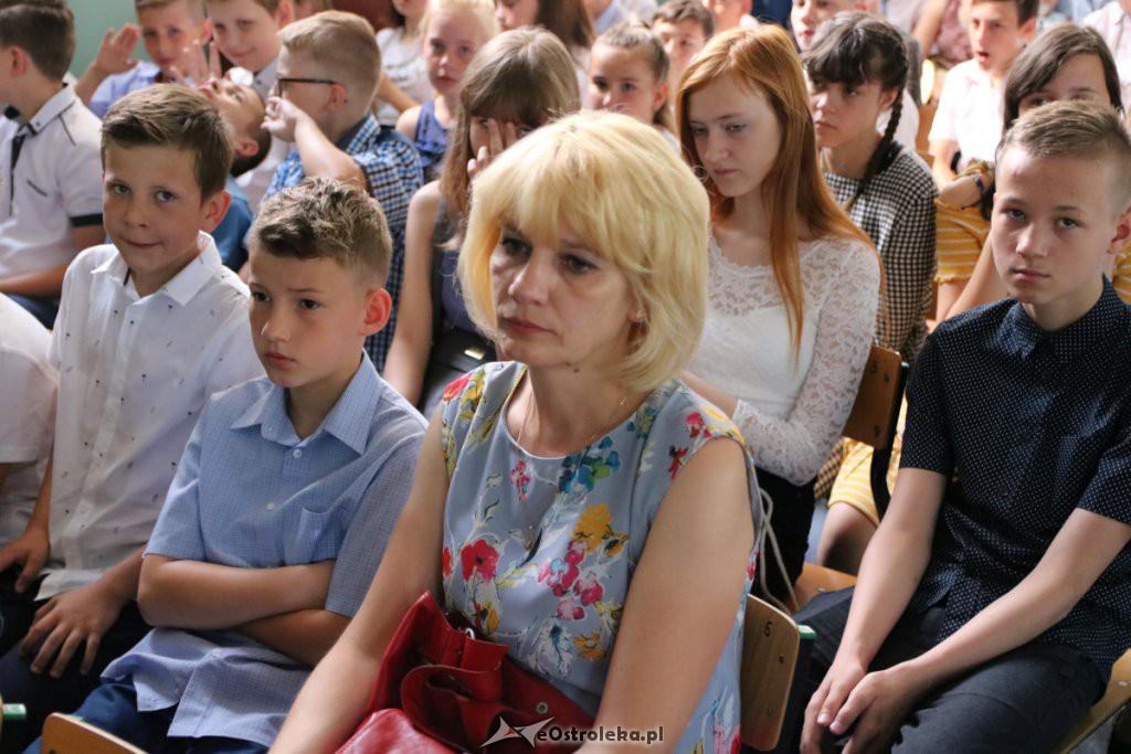 Zakończenie roku szkolnego w SP nr 4 [19.06.2019] - zdjęcie #44 - eOstroleka.pl