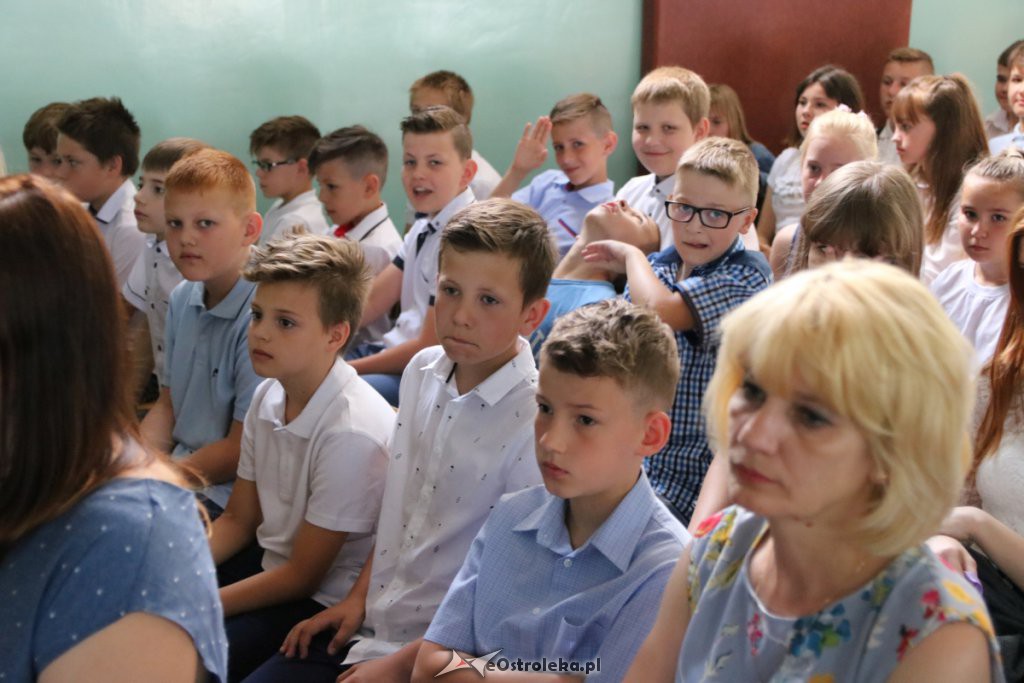 Zakończenie roku szkolnego w SP nr 4 [19.06.2019] - zdjęcie #43 - eOstroleka.pl