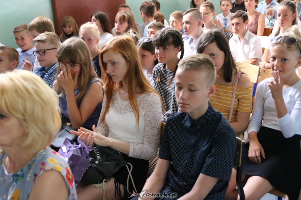 Zakończenie roku szkolnego w SP nr 4 [19.06.2019] - zdjęcie #41 - eOstroleka.pl