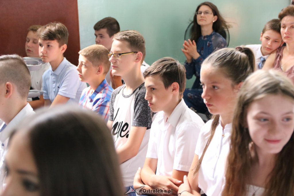 Zakończenie roku szkolnego w SP nr 4 [19.06.2019] - zdjęcie #54 - eOstroleka.pl