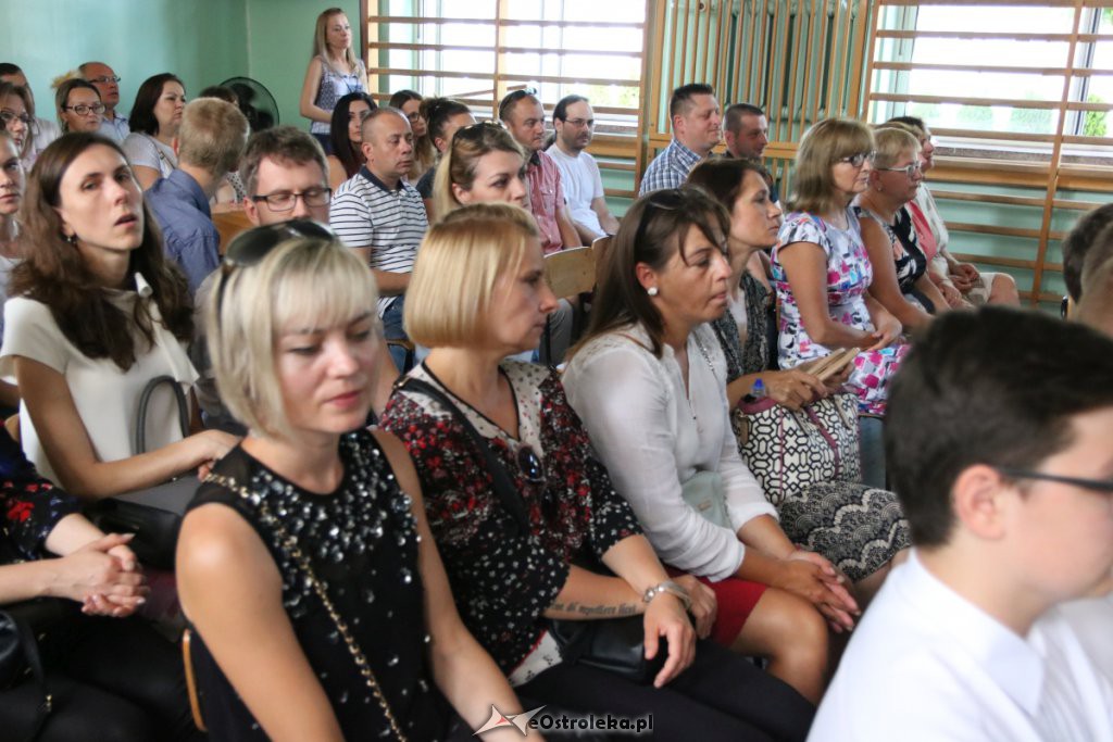 Zakończenie roku szkolnego w SP nr 4 [19.06.2019] - zdjęcie #26 - eOstroleka.pl