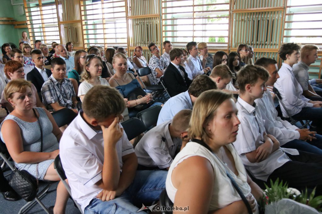 Zakończenie roku szkolnego w SP nr 4 [19.06.2019] - zdjęcie #20 - eOstroleka.pl