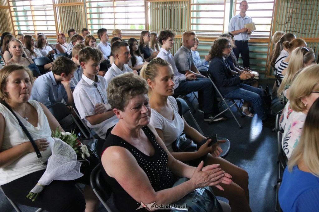 Zakończenie roku szkolnego w SP nr 4 [19.06.2019] - zdjęcie #18 - eOstroleka.pl