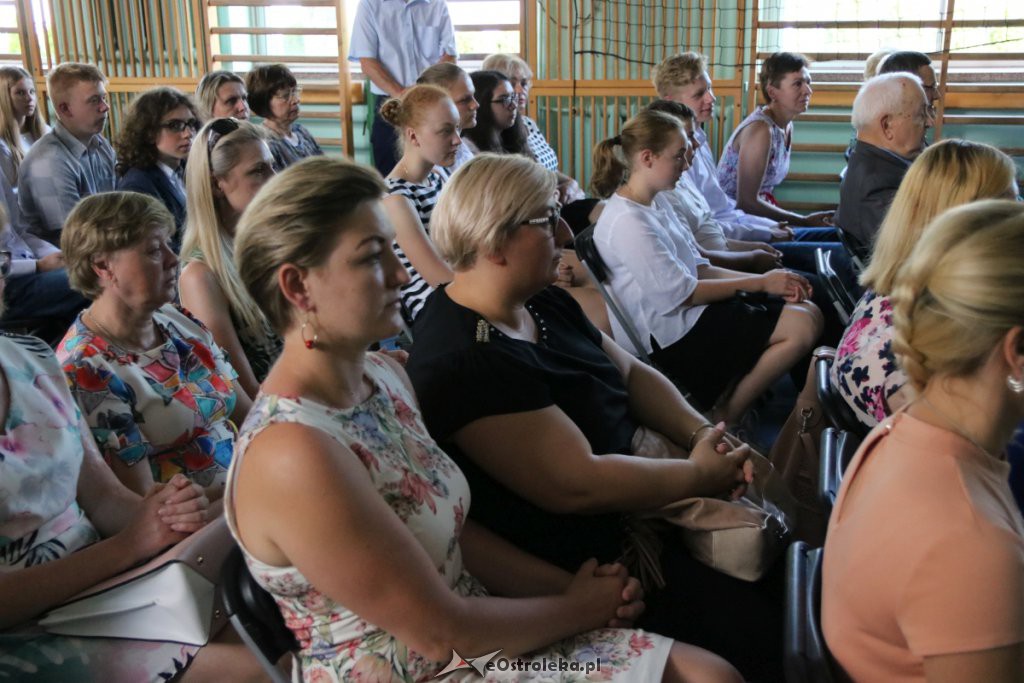 Zakończenie roku szkolnego w SP nr 4 [19.06.2019] - zdjęcie #13 - eOstroleka.pl