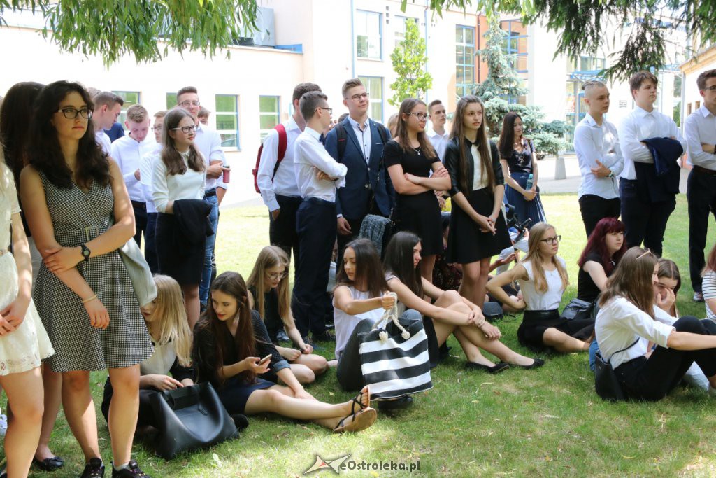 Zakończenie roku szkolnego w I LO [19.06.2019] - zdjęcie #45 - eOstroleka.pl