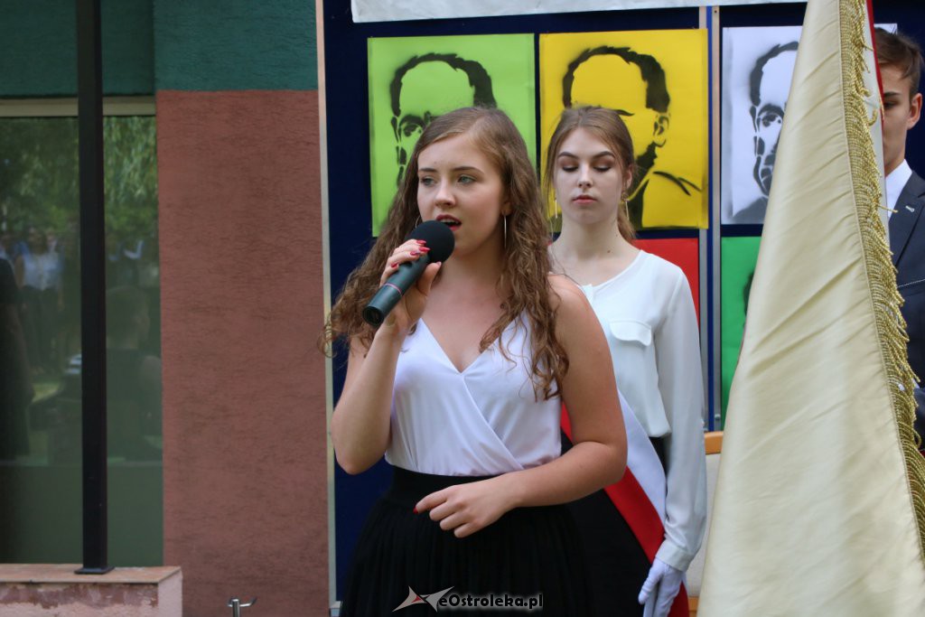 Zakończenie roku szkolnego w I LO [19.06.2019] - zdjęcie #20 - eOstroleka.pl