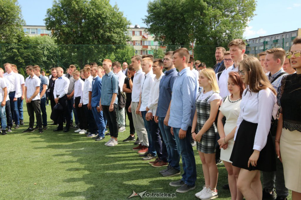 Zakończenie roku szkolnego w ZSZ nr 1 [19.06.2019] - zdjęcie #25 - eOstroleka.pl