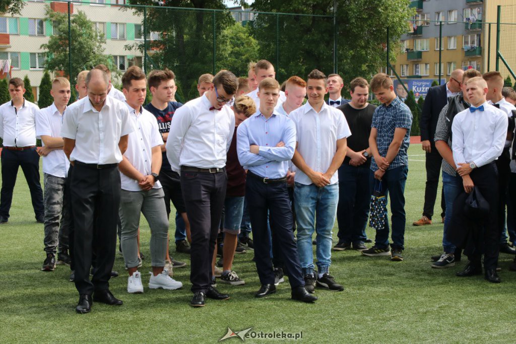 Zakończenie roku szkolnego w ZSZ nr 1 [19.06.2019] - zdjęcie #15 - eOstroleka.pl