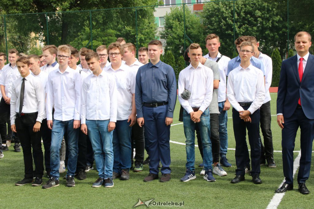 Zakończenie roku szkolnego w ZSZ nr 1 [19.06.2019] - zdjęcie #11 - eOstroleka.pl