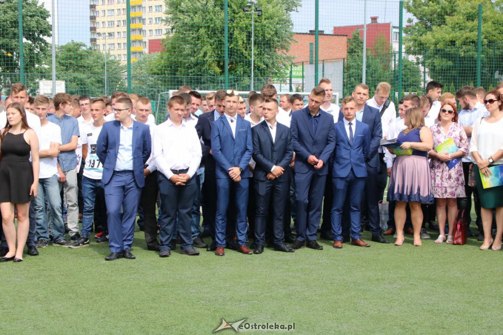 Zakończenie roku szkolnego w ZSZ nr 1 [19.06.2019] - zdjęcie #6 - eOstroleka.pl