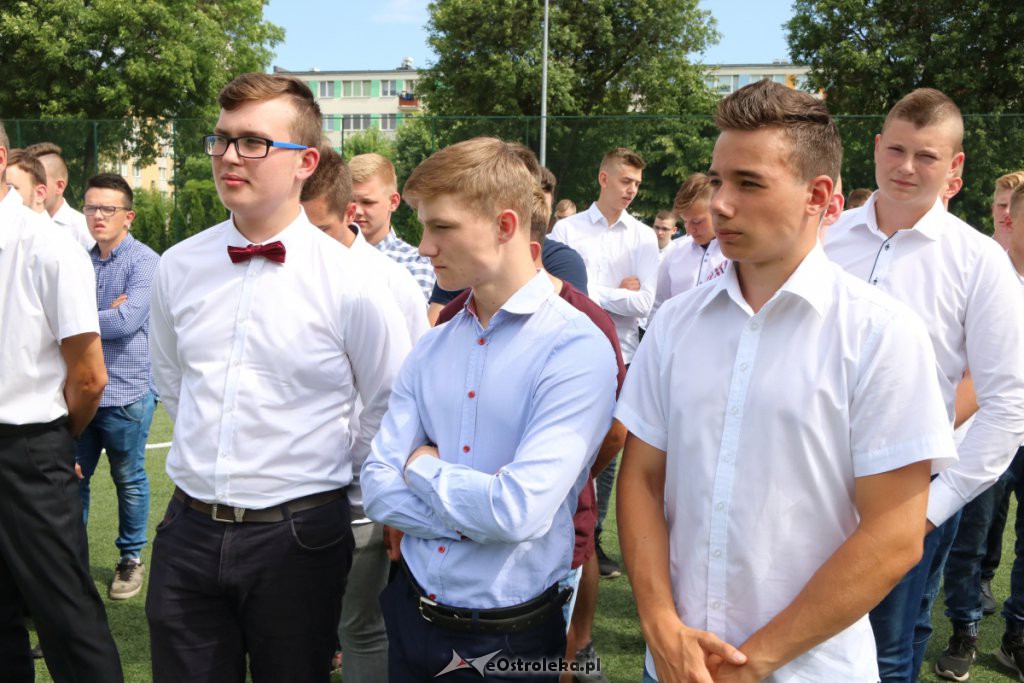 Zakończenie roku szkolnego w ZSZ nr 1 [19.06.2019] - zdjęcie #5 - eOstroleka.pl