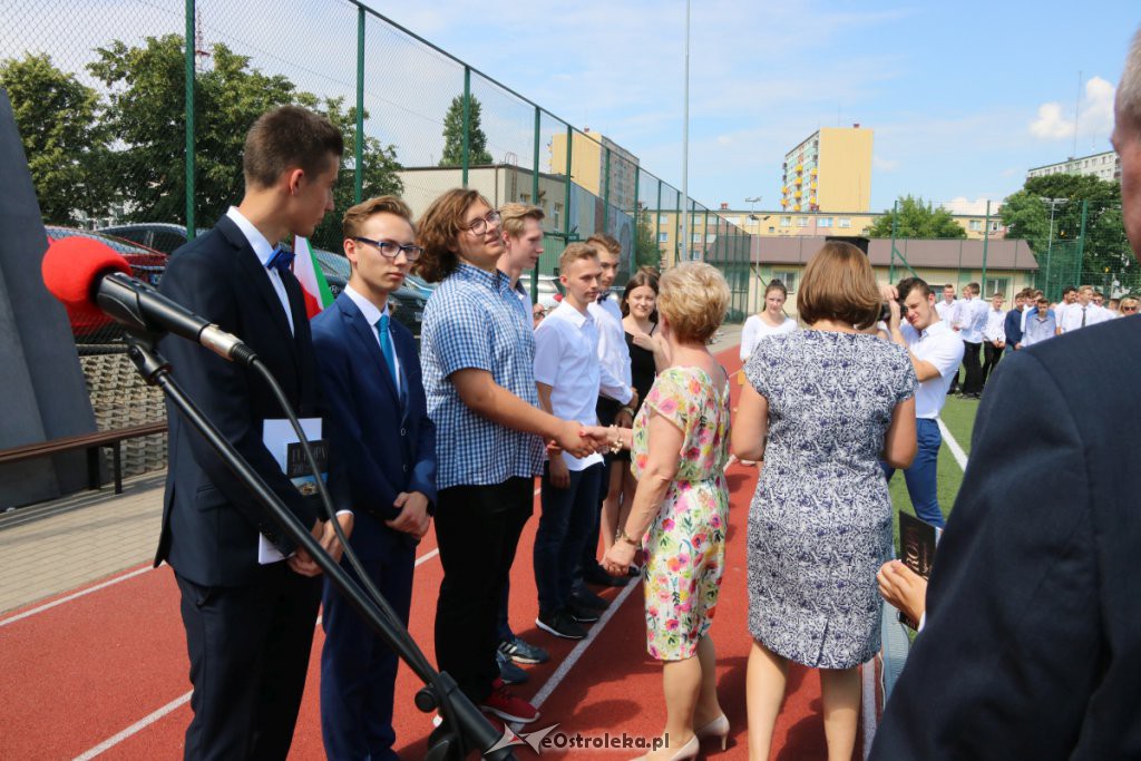 Zakończenie roku szkolnego w ZSZ nr 1 [19.06.2019] - zdjęcie #24 - eOstroleka.pl