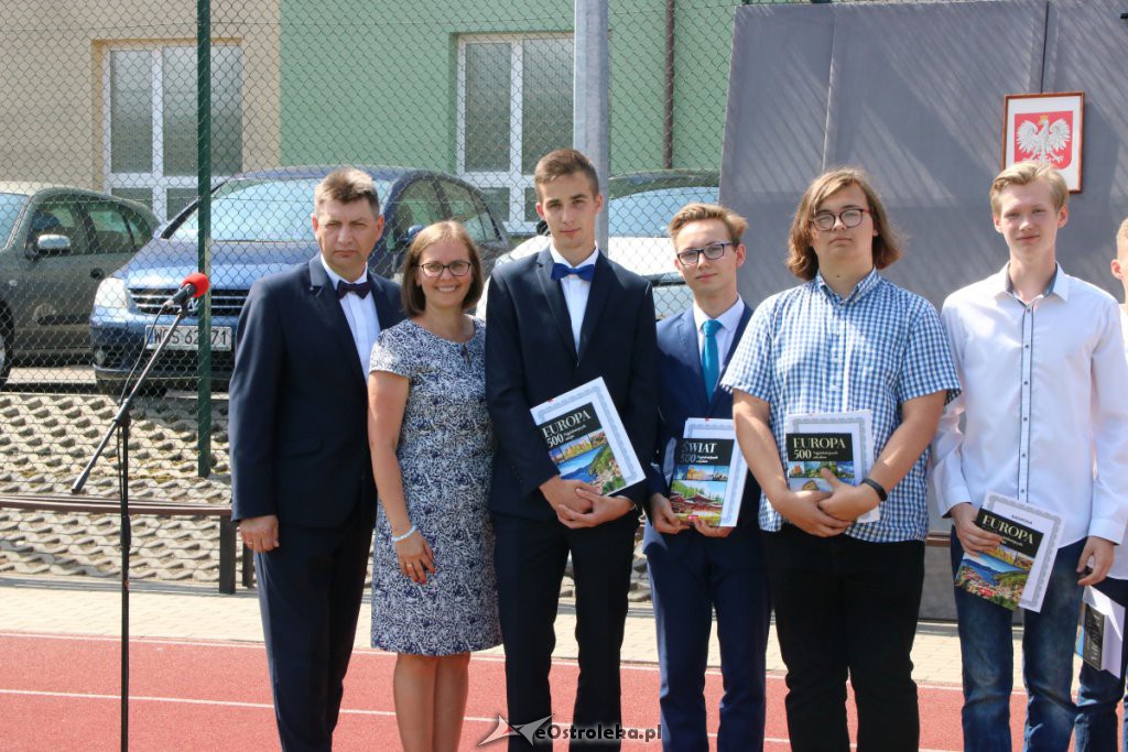 Zakończenie roku szkolnego w ZSZ nr 1 [19.06.2019] - zdjęcie #39 - eOstroleka.pl