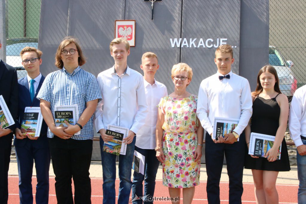 Zakończenie roku szkolnego w ZSZ nr 1 [19.06.2019] - zdjęcie #74 - eOstroleka.pl