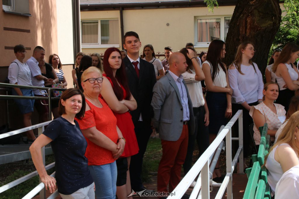 Zakończenie roku szkolnego w ZSZ nr 4 [19.06.2019] - zdjęcie #11 - eOstroleka.pl