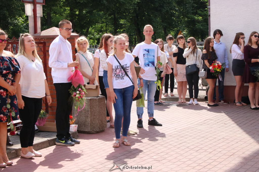Zakończenie roku szkolnego w ZSZ nr 4 [19.06.2019] - zdjęcie #33 - eOstroleka.pl