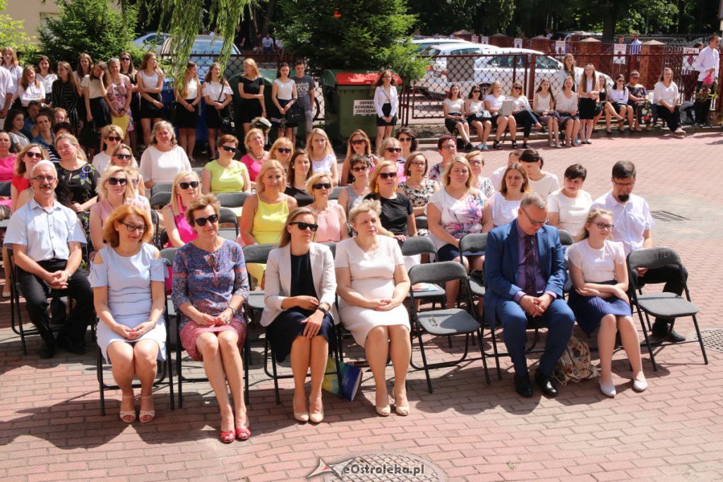 Zakończenie roku szkolnego w ZSZ nr 4 [19.06.2019] - zdjęcie #22 - eOstroleka.pl