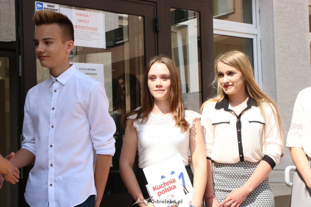 Zakończenie roku szkolnego w ZSZ nr 4 [19.06.2019] - zdjęcie #14 - eOstroleka.pl