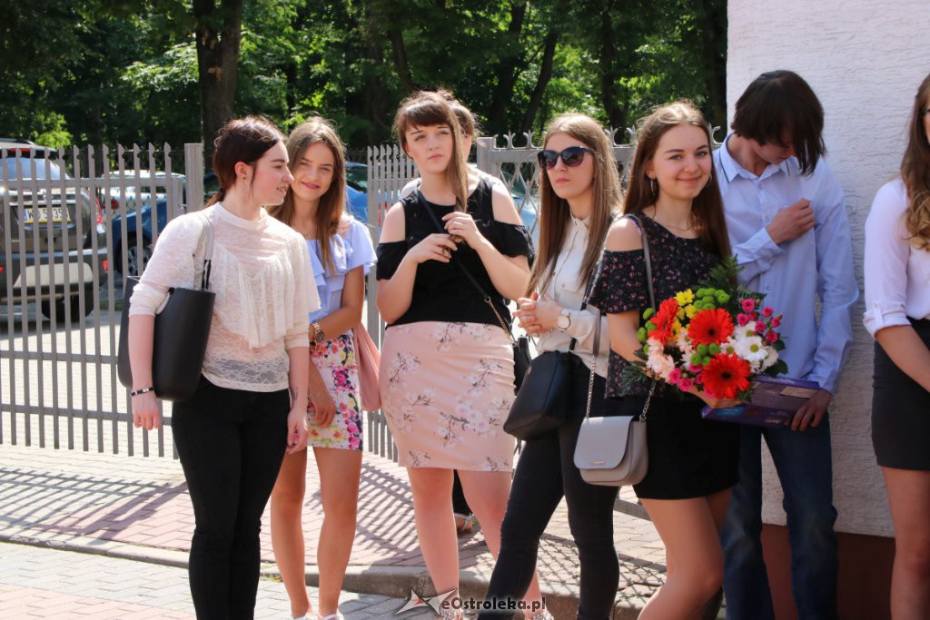 Zakończenie roku szkolnego w ZSZ nr 4 [19.06.2019] - zdjęcie #2 - eOstroleka.pl