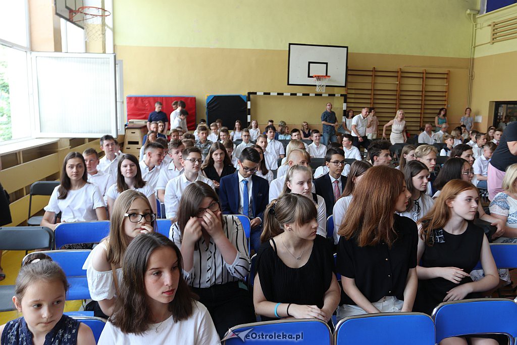 Zakończnenie roku szkolnego w SP 1 [19.06.2019] - zdjęcie #21 - eOstroleka.pl