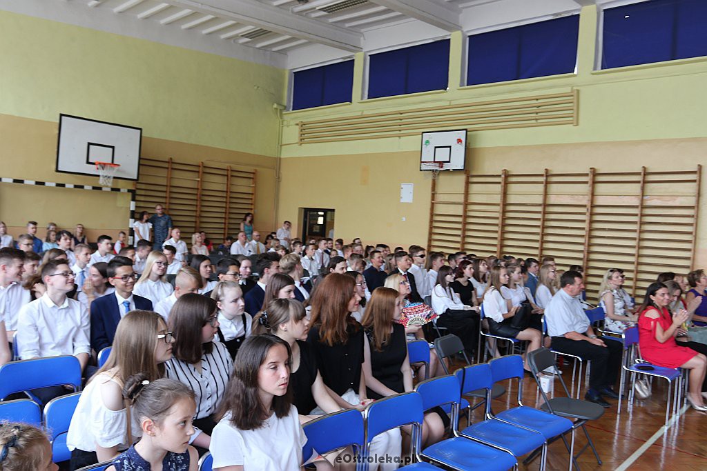 Zakończnenie roku szkolnego w SP 1 [19.06.2019] - zdjęcie #26 - eOstroleka.pl