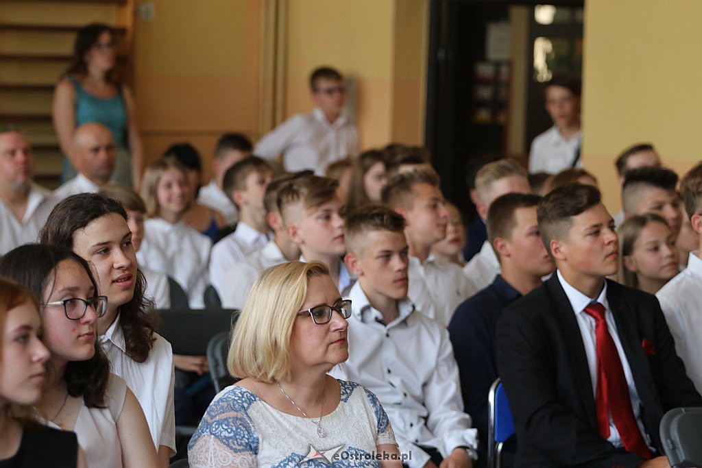 Zakończnenie roku szkolnego w SP 1 [19.06.2019] - zdjęcie #30 - eOstroleka.pl