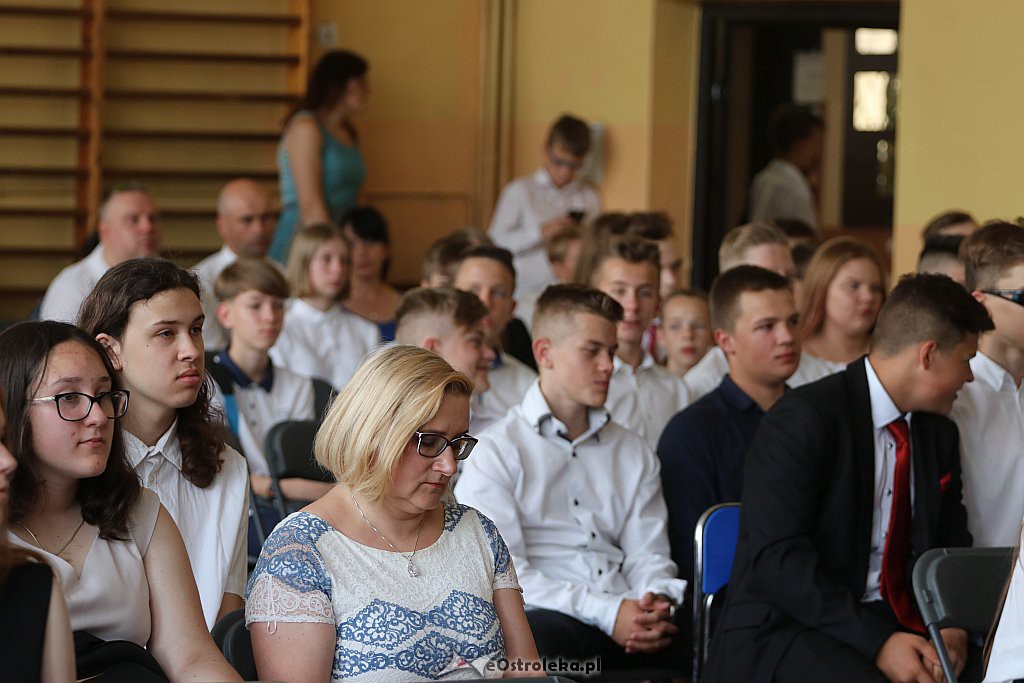 Zakończnenie roku szkolnego w SP 1 [19.06.2019] - zdjęcie #34 - eOstroleka.pl