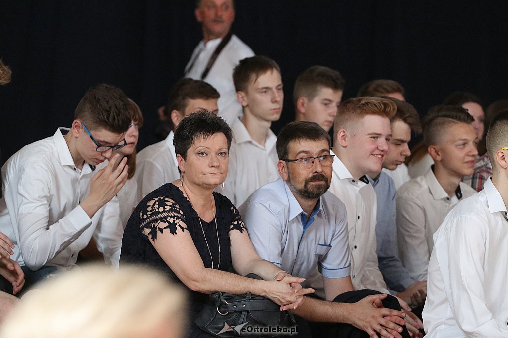 Zakończenie roku szkolnego w ZSZ 3 [19.06.2019] - zdjęcie #8 - eOstroleka.pl