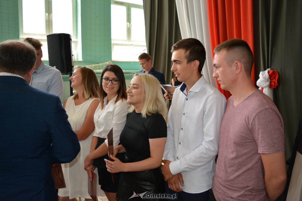Zakończenie Roku Szkolnego w ZSZ Nr 2 w Ostrołęce [19.06.2019] - zdjęcie #8 - eOstroleka.pl