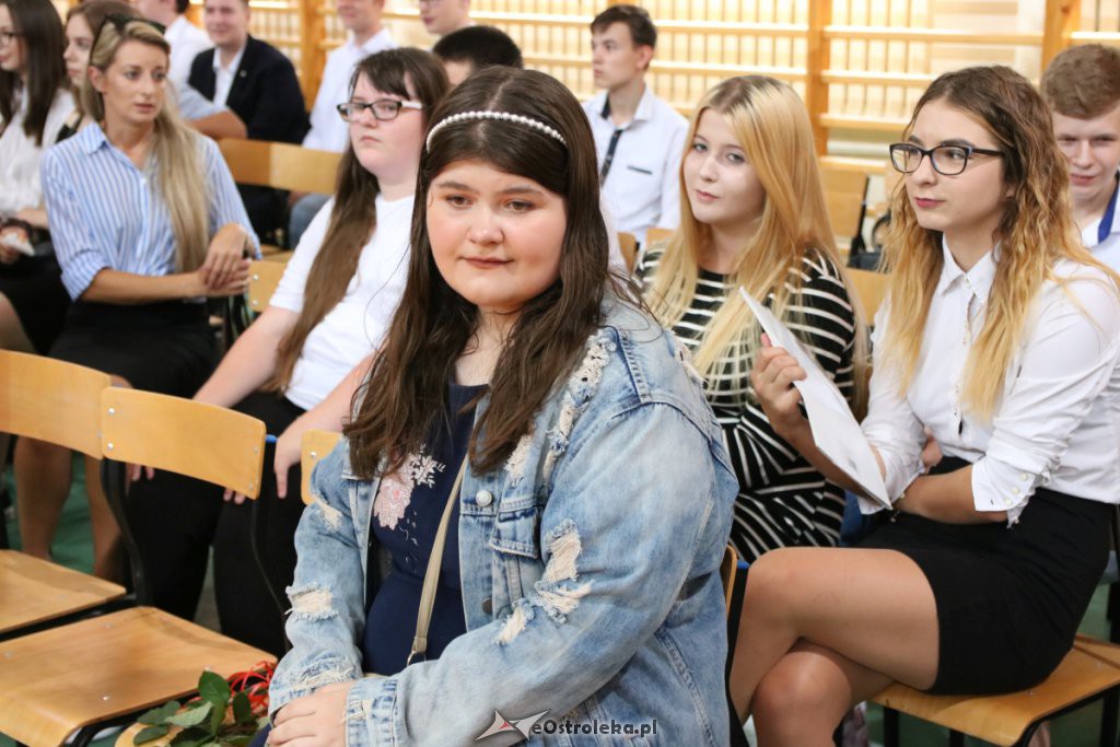 Zakończenie roku szkolnego w SP 5 [19.06.2019] - zdjęcie #26 - eOstroleka.pl