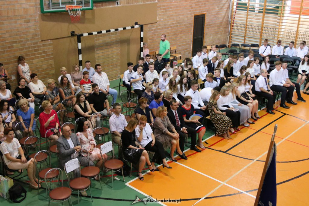 Zakończenie roku szkolnego w SP 5 [19.06.2019] - zdjęcie #64 - eOstroleka.pl