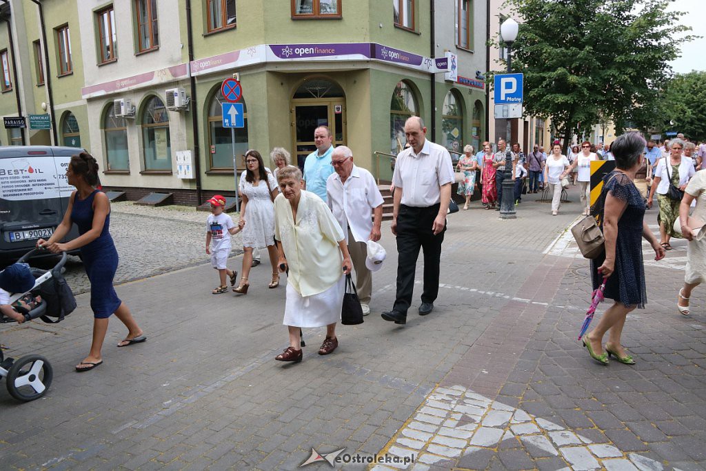 Procesja Bożego Ciała w parafi pw. św. Antoniego Padewskiego w Ostrołęce [20.06.2019] - zdjęcie #151 - eOstroleka.pl