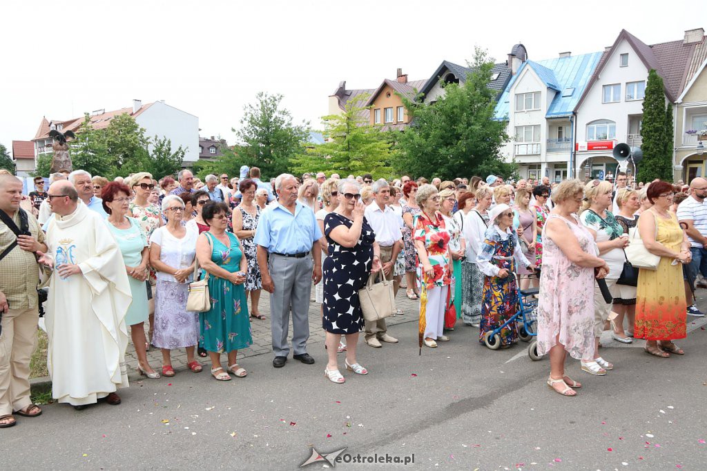 Procesja Bożego Ciała w parafi pw. św. Antoniego Padewskiego w Ostrołęce [20.06.2019] - zdjęcie #138 - eOstroleka.pl