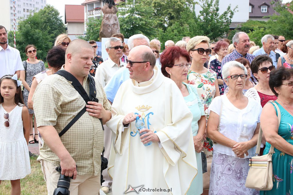 Procesja Bożego Ciała w parafi pw. św. Antoniego Padewskiego w Ostrołęce [20.06.2019] - zdjęcie #97 - eOstroleka.pl