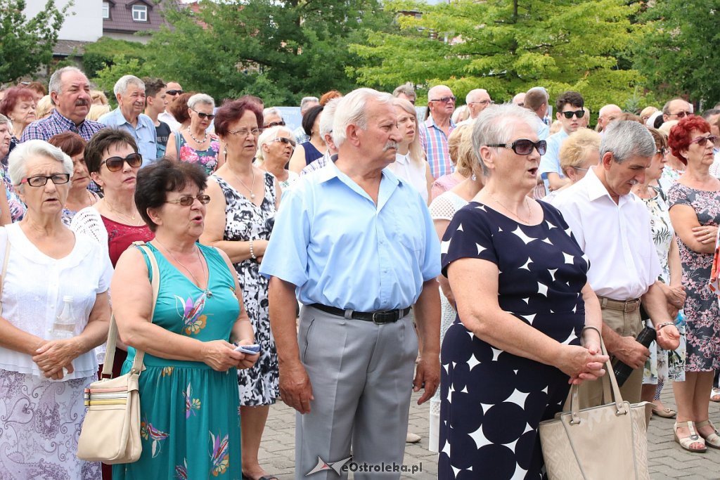 Procesja Bożego Ciała w parafi pw. św. Antoniego Padewskiego w Ostrołęce [20.06.2019] - zdjęcie #136 - eOstroleka.pl
