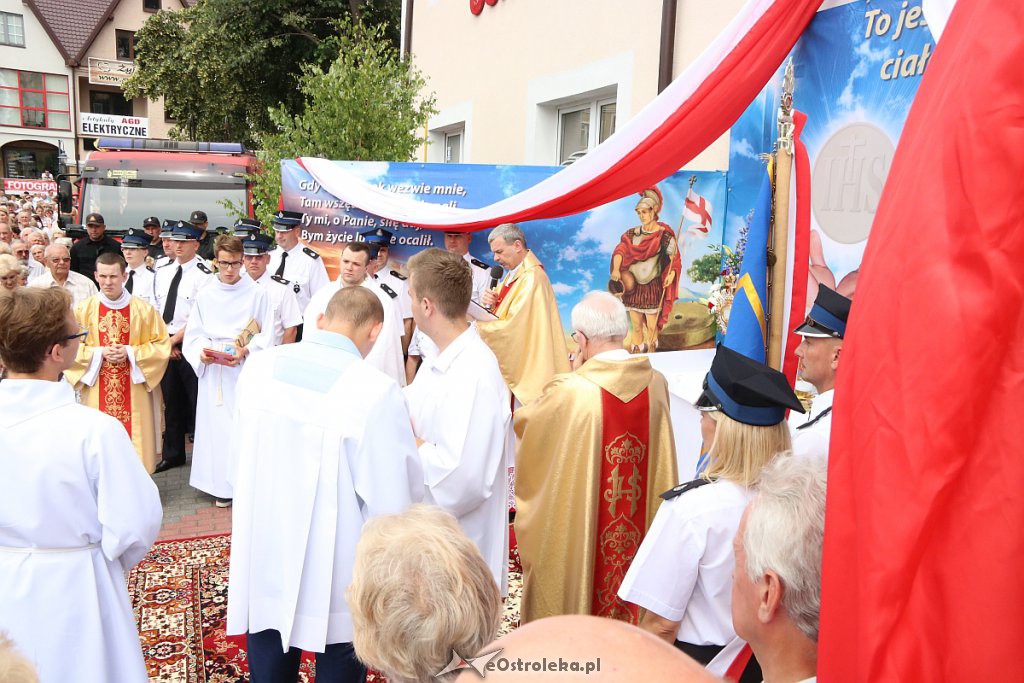 Procesja Bożego Ciała w parafi pw. św. Antoniego Padewskiego w Ostrołęce [20.06.2019] - zdjęcie #129 - eOstroleka.pl