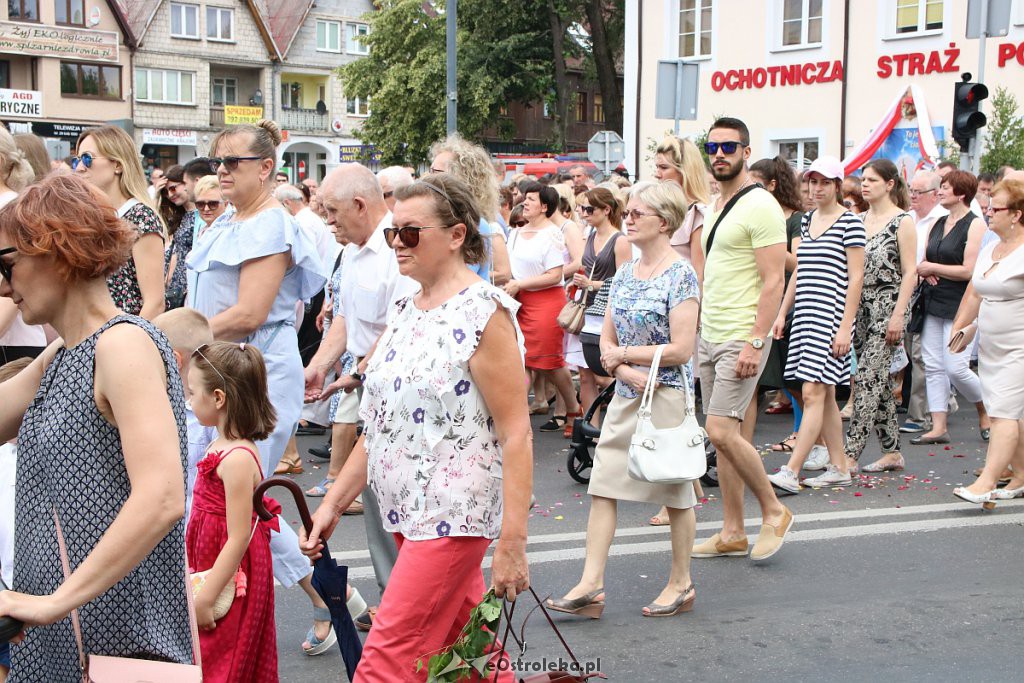 Procesja Bożego Ciała w parafi pw. św. Antoniego Padewskiego w Ostrołęce [20.06.2019] - zdjęcie #99 - eOstroleka.pl