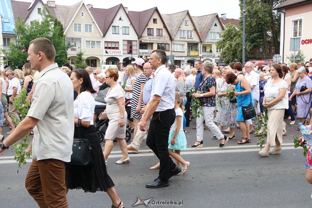 Procesja Bożego Ciała w parafi pw. św. Antoniego Padewskiego w Ostrołęce [20.06.2019] - zdjęcie #94 - eOstroleka.pl