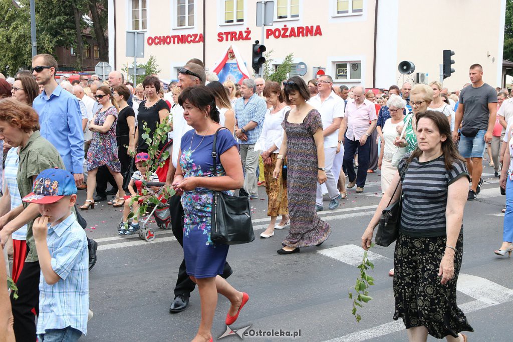 Procesja Bożego Ciała w parafi pw. św. Antoniego Padewskiego w Ostrołęce [20.06.2019] - zdjęcie #89 - eOstroleka.pl