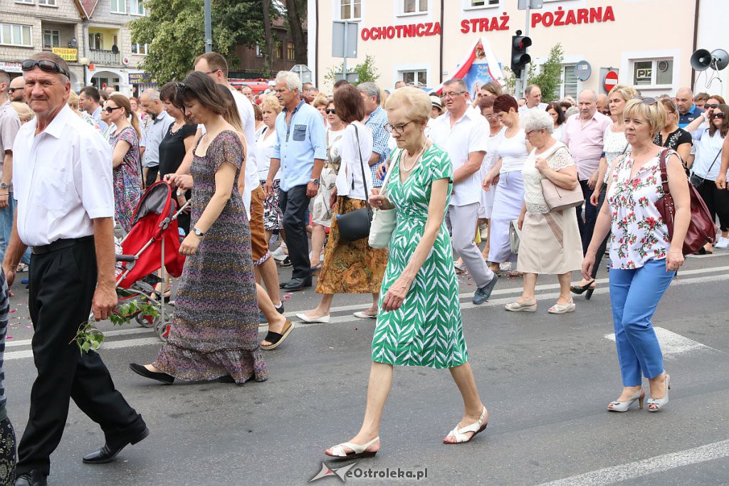 Procesja Bożego Ciała w parafi pw. św. Antoniego Padewskiego w Ostrołęce [20.06.2019] - zdjęcie #87 - eOstroleka.pl