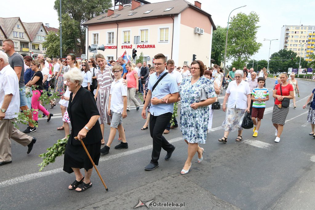 Procesja Bożego Ciała w parafi pw. św. Antoniego Padewskiego w Ostrołęce [20.06.2019] - zdjęcie #83 - eOstroleka.pl