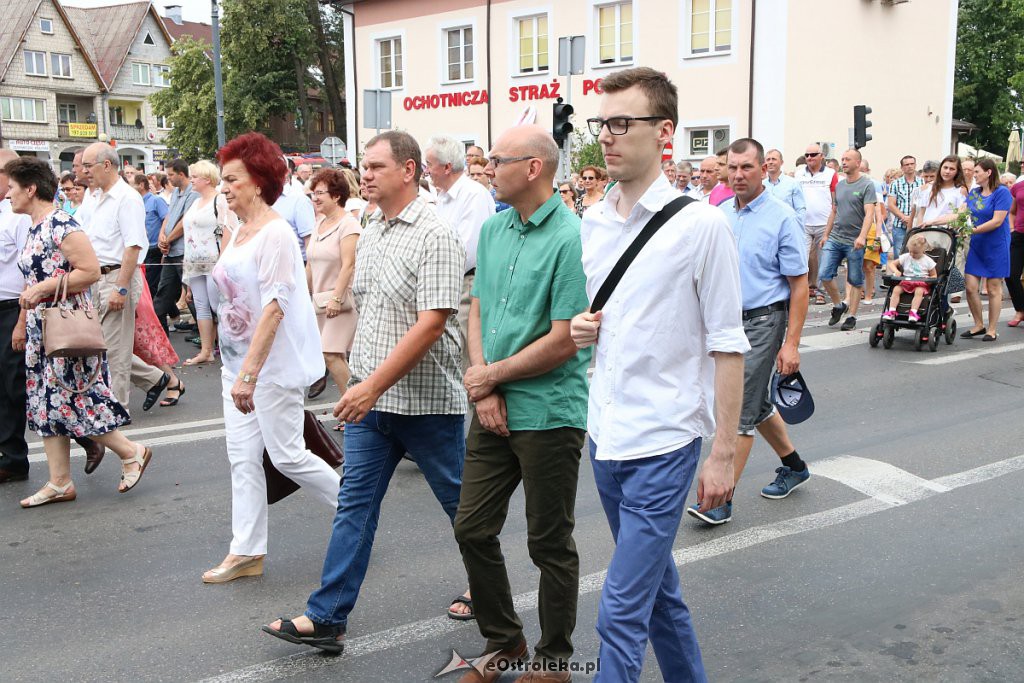 Procesja Bożego Ciała w parafi pw. św. Antoniego Padewskiego w Ostrołęce [20.06.2019] - zdjęcie #159 - eOstroleka.pl