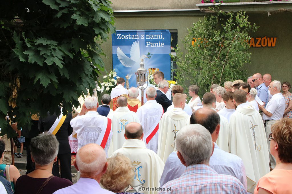 Procesja Bożego Ciała w parafi pw. św. Antoniego Padewskiego w Ostrołęce [20.06.2019] - zdjęcie #164 - eOstroleka.pl