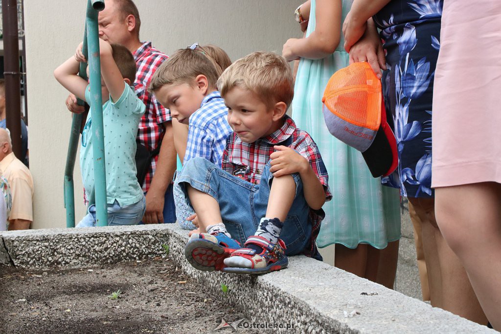 Procesja Bożego Ciała w parafi pw. św. Antoniego Padewskiego w Ostrołęce [20.06.2019] - zdjęcie #165 - eOstroleka.pl