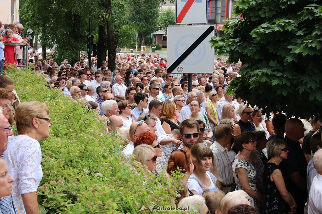 Procesja Bożego Ciała w parafi pw. św. Antoniego Padewskiego w Ostrołęce [20.06.2019] - zdjęcie #171 - eOstroleka.pl