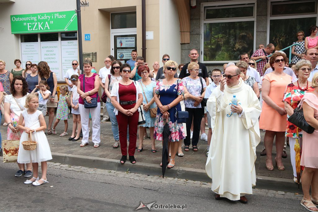 Procesja Bożego Ciała w parafi pw. św. Antoniego Padewskiego w Ostrołęce [20.06.2019] - zdjęcie #177 - eOstroleka.pl