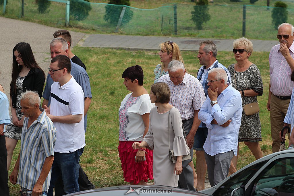 Procesja Bożego Ciała w parafii pw. św. Franciszka z Asyżu w Ostrołęce [20.06.2019] - zdjęcie #64 - eOstroleka.pl