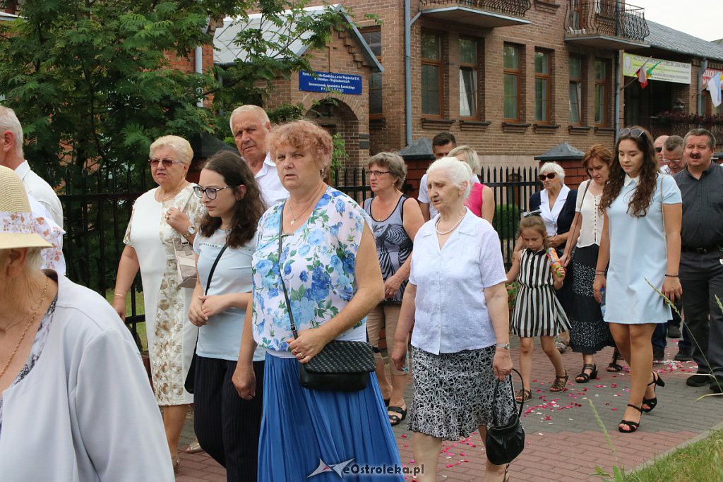 Procesja Bożego Ciała w parafii św. Wojciecha [20.06.2019] - zdjęcie #33 - eOstroleka.pl