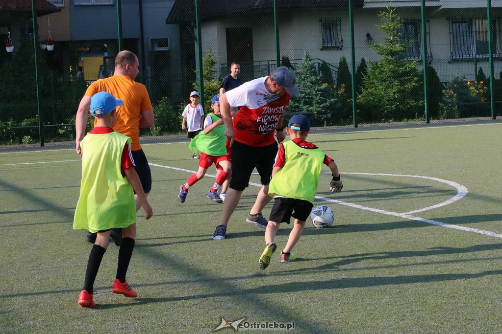 Dzień Ojca z ostrołęcką Akademią Piłki Nożnej [ZDJĘCIA] - zdjęcie #22 - eOstroleka.pl